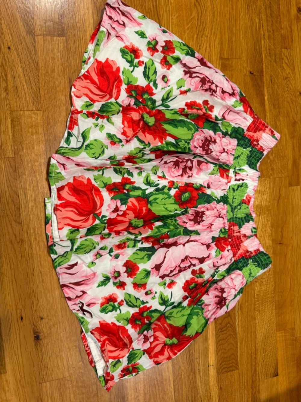 Hollister Floral Mini Skirt in Red, Pink, Green